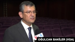 Özgür Özel delegelerin vicdanına inandığını belirtiyor